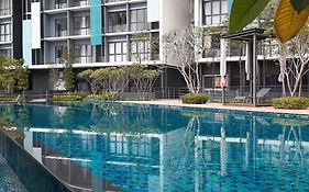 Cozystay @ Core Soho Suite Klia